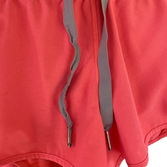 Lululemon Hotty Hot Shorts in Flash Light Neon Pink *Rare* - Picture 10 of 11